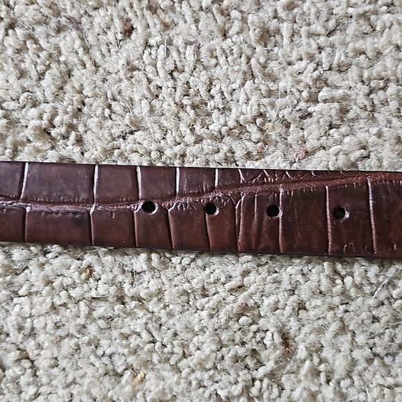 Jos A Bank Leather Belt - Picture 5 of 7